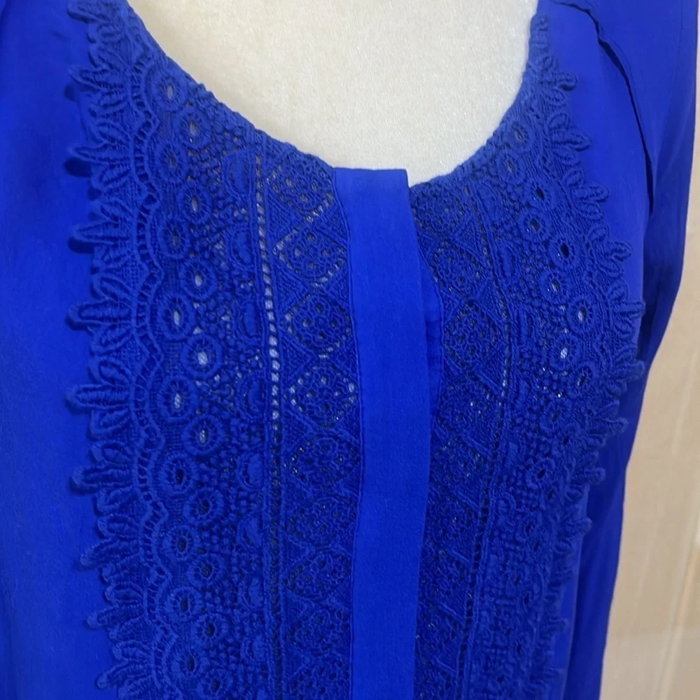 Anthropologie Maeve Blue Crescent Street Crochet Lace Half‎ Sleeve Top Size 4 - Picture 2 of 6